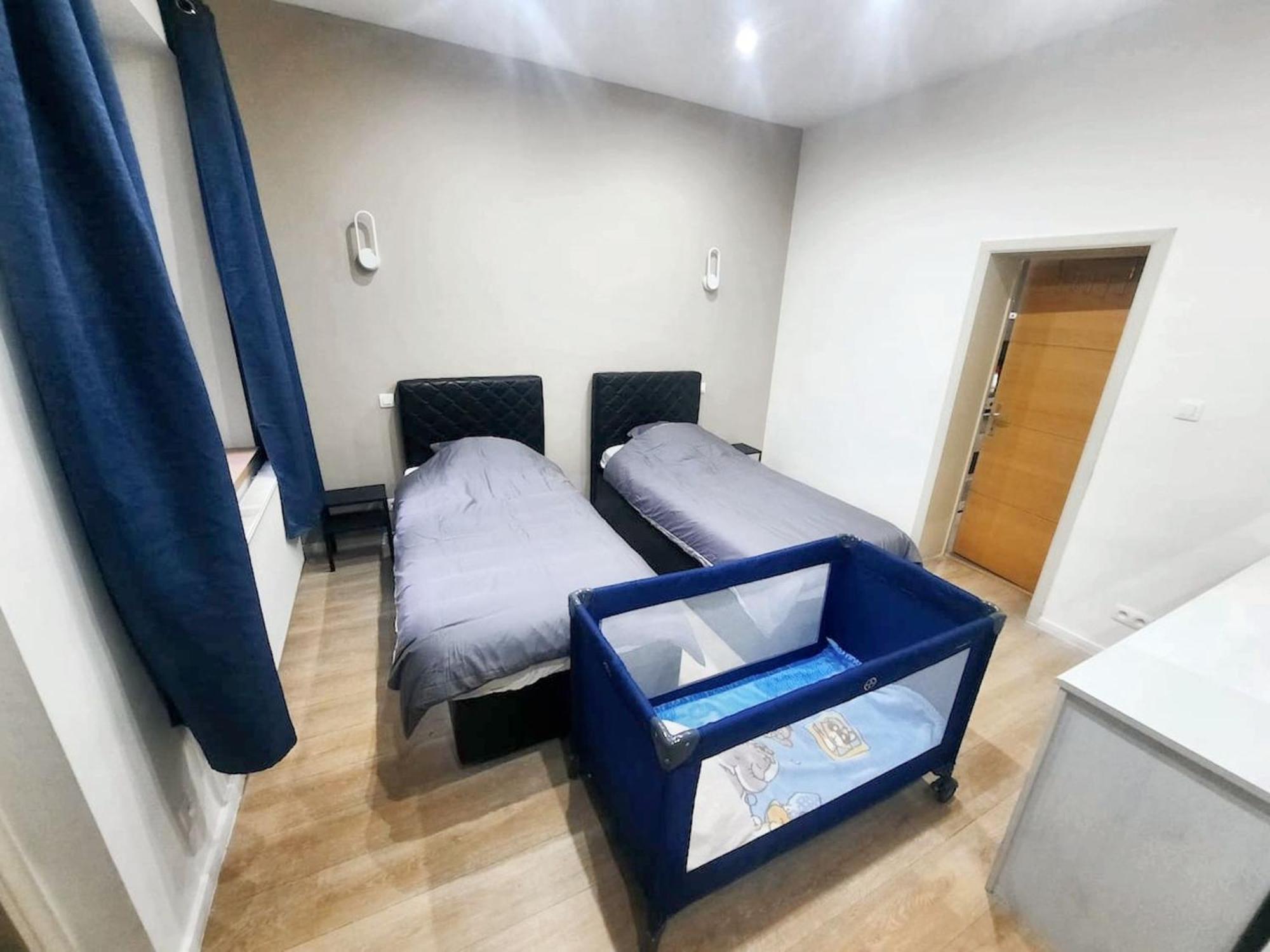 Appartement Modern In Molenbeek Saint Jean / 77 M² / Parking *