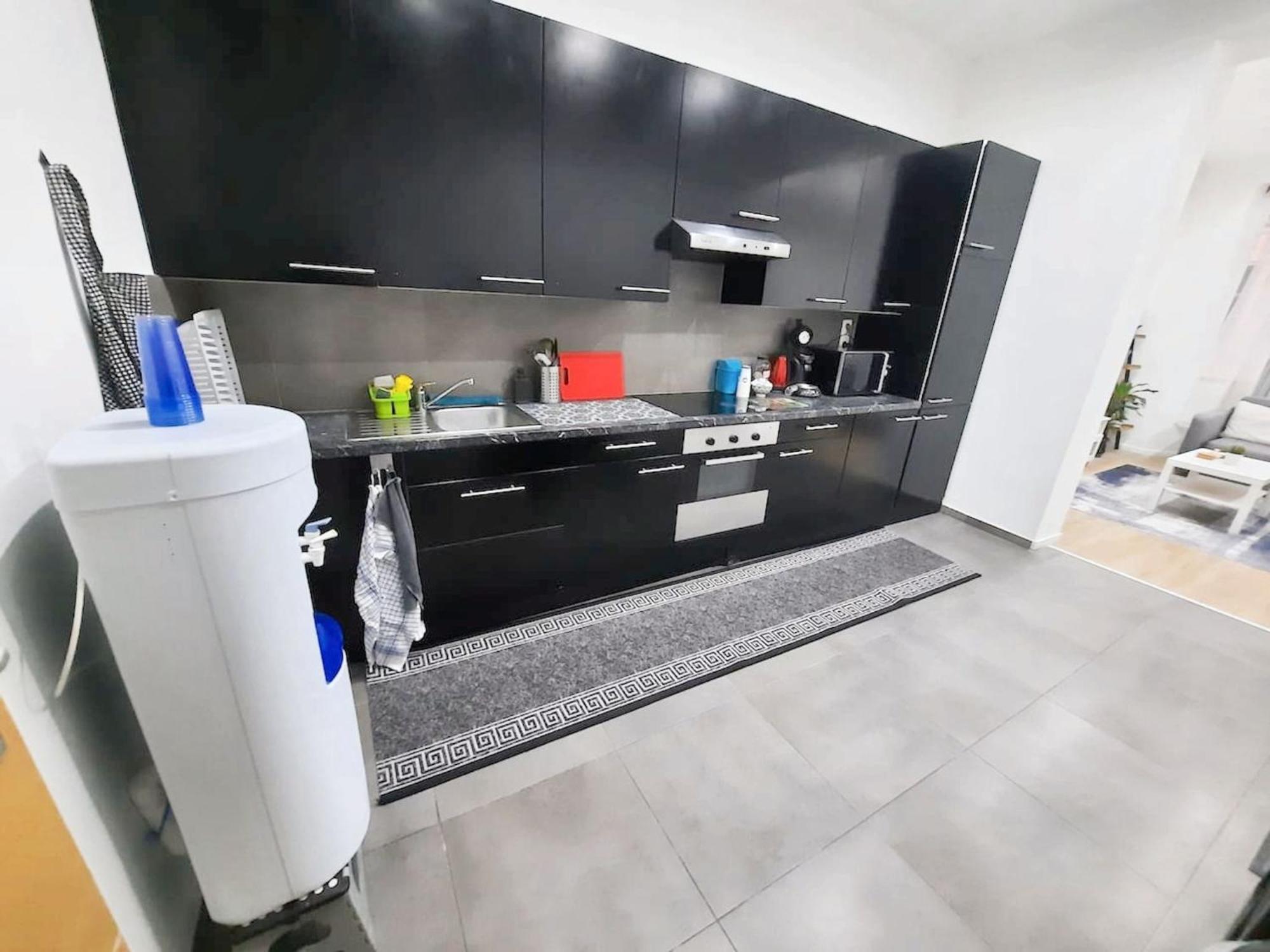 Modern In Molenbeek Saint Jean / 77 M² / Parking Appartement Brussel