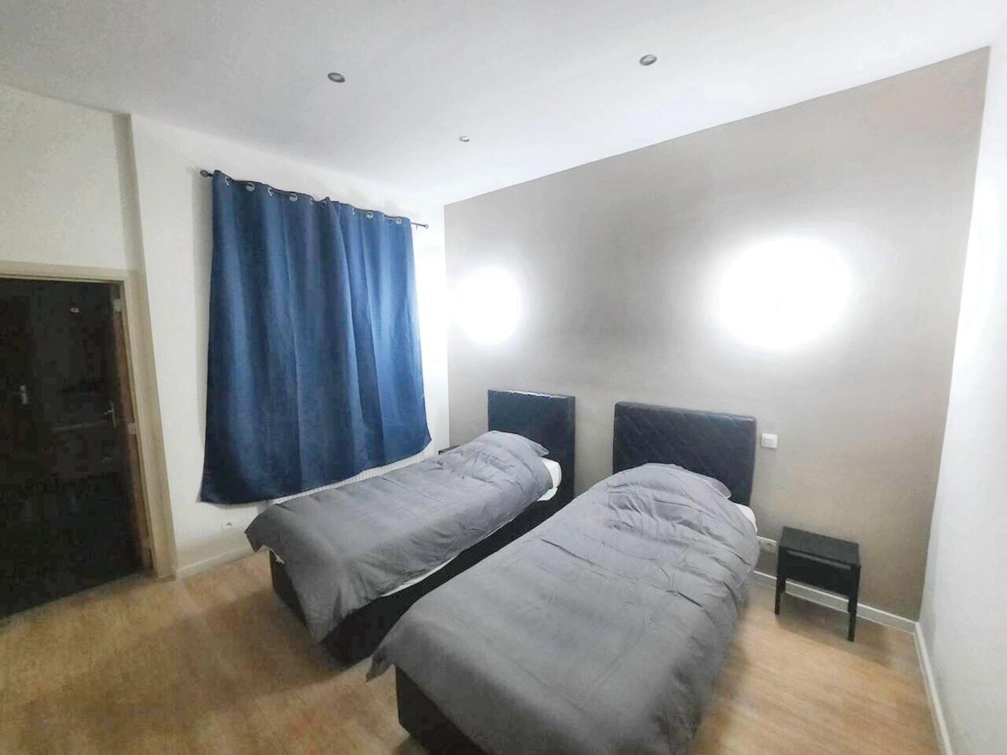 Modern In Molenbeek Saint Jean / 77 M² / Parking Appartement *