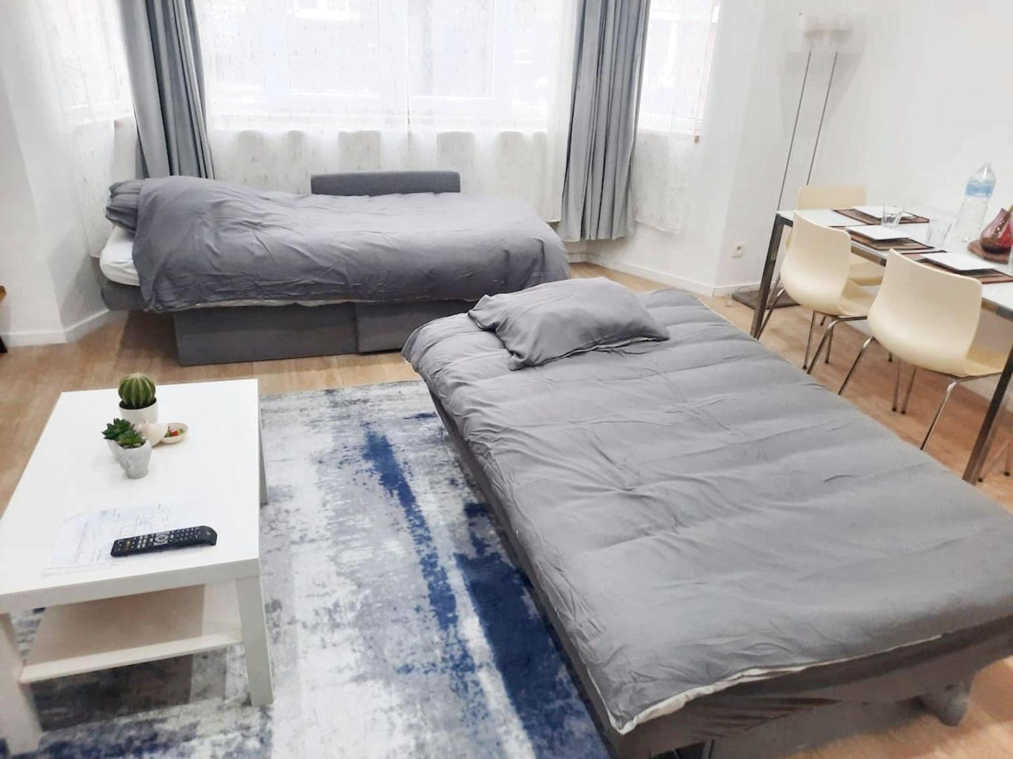Modern In Molenbeek Saint Jean / 77 M² / Parking Bruxelles